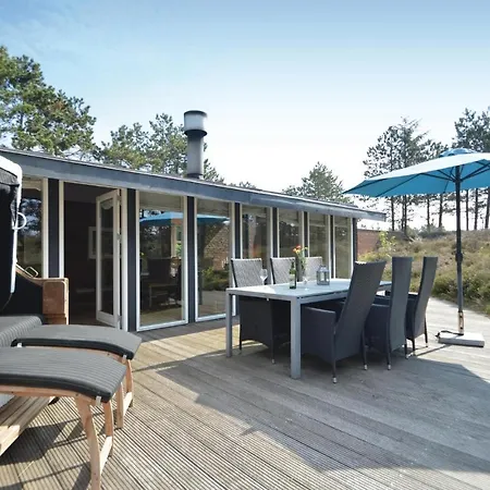 Awesome In Romo With Kitchen Rømø Kirkeby